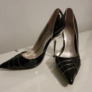 Blaclk and silver Aldo point toe heels 7.5